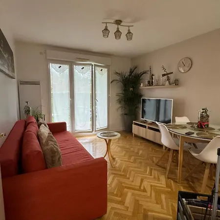 De Vacance * Монтеврен